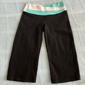 LuluLemon yoga pants